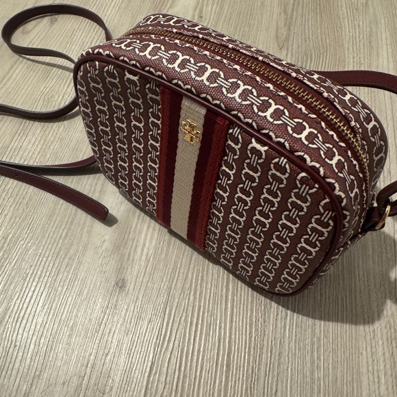 Tory Burch Bag Crossbody Like New - Picture 10 of 11